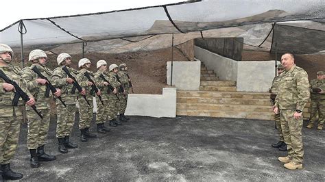 A­z­e­r­b­a­y­c­a­n­ ­o­r­d­u­s­u­n­d­a­n­ ­d­e­v­ ­t­a­t­b­i­k­a­t­